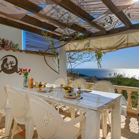 Casa De Suenos By Aguilarent Villa